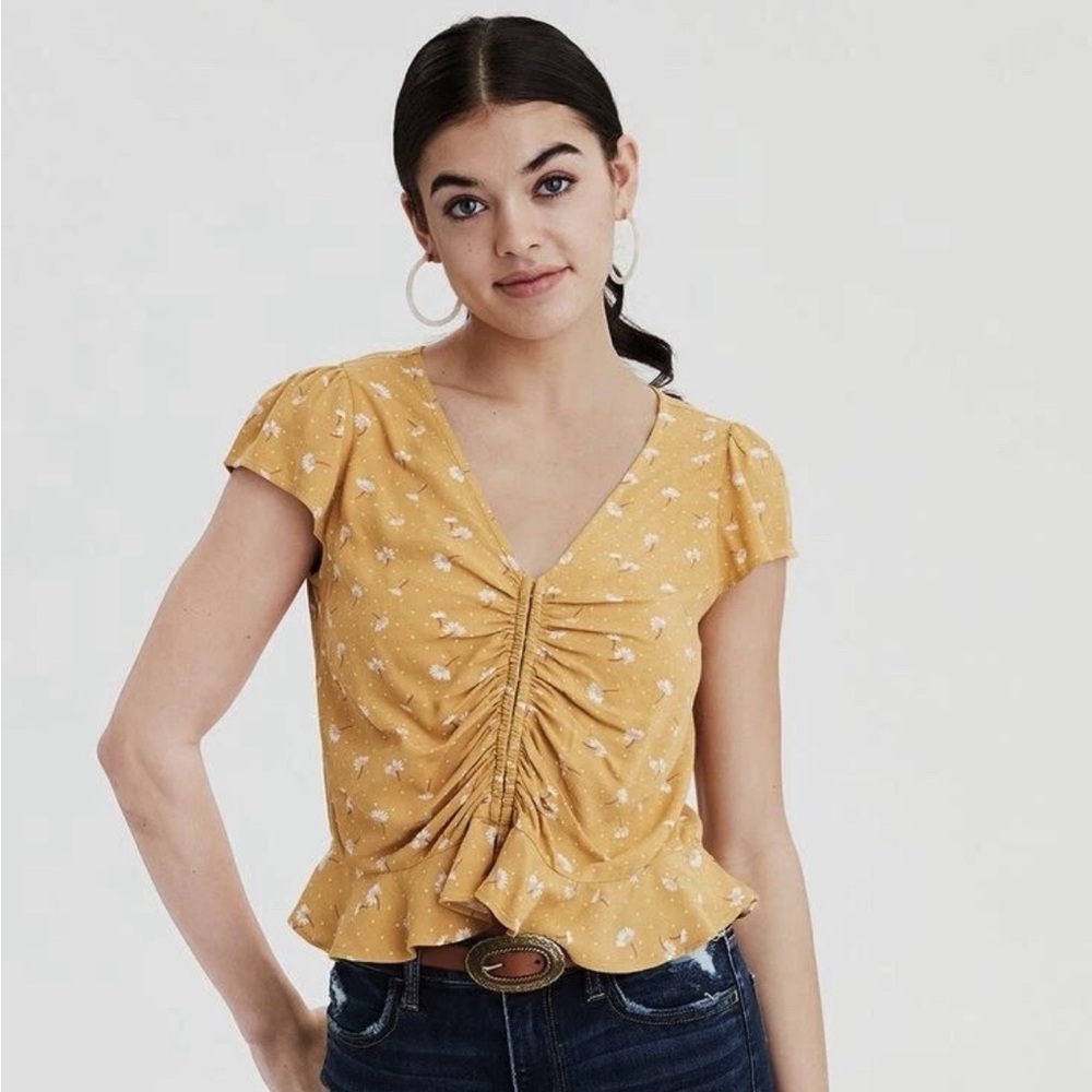 American Eagle Outfitters Floral Print Conces Crop Top